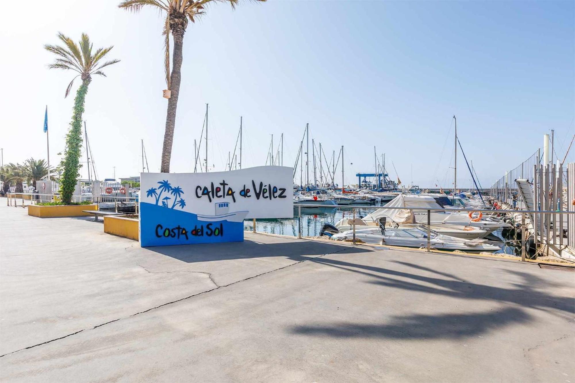 A&N Seaport 3A Apartment Caleta De Velez Luaran gambar
