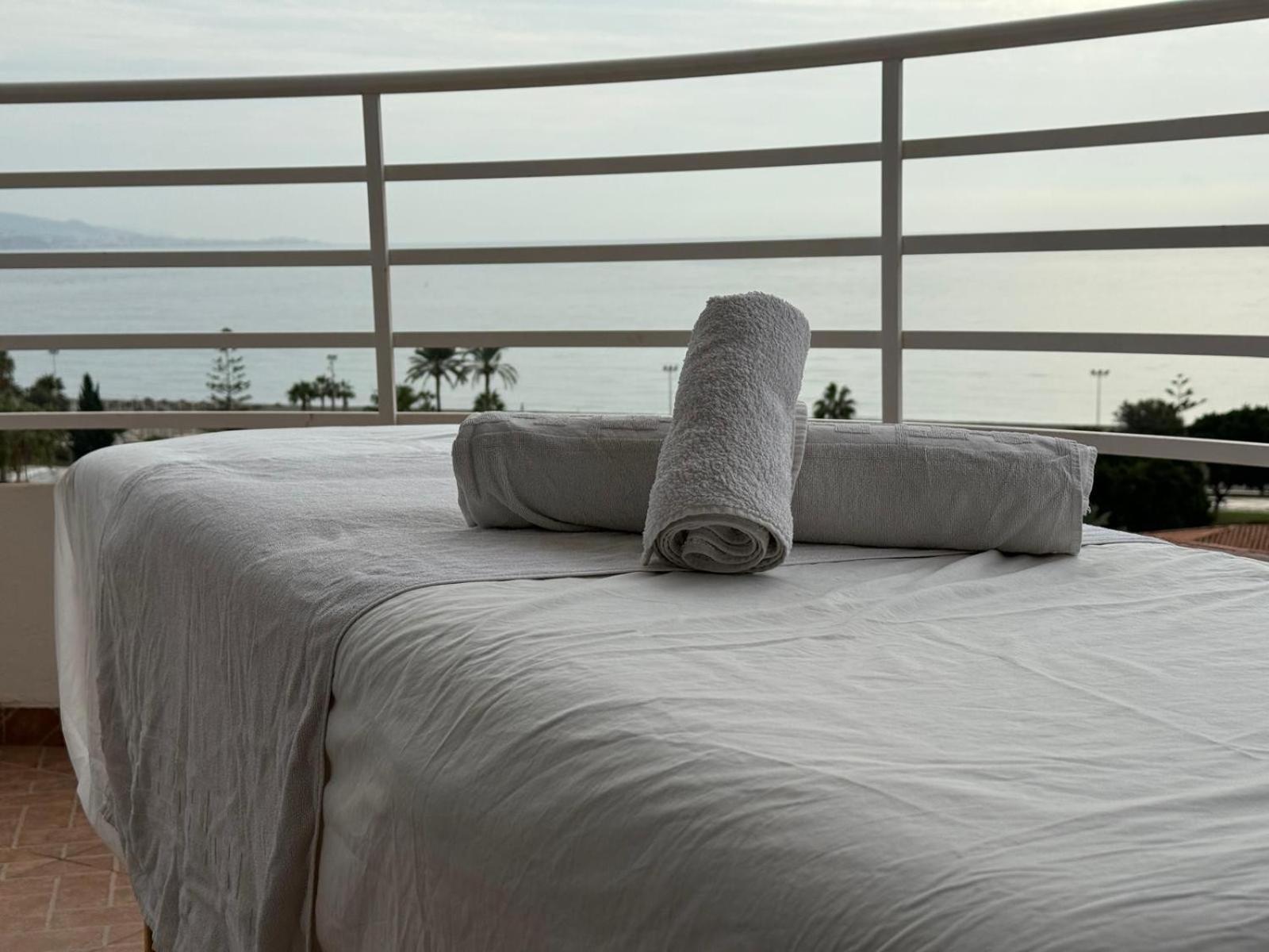 A&N Seaport 3A Apartment Caleta De Velez Luaran gambar